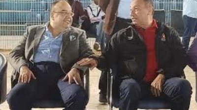 السفير المصري في السودان يؤازر الأهلي ويجتمع بالخطيب