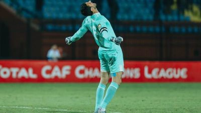 مران قوي لحراس مرمى الأهلي استعدادًا لمواجهة الهلال