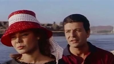 غادة نافع تكشف أسرار زواج وانفصال ماجدة الصباحي عن والدها | فيديو