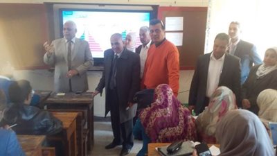 تدريب  121 معلما بالمرحلة الثانوية بأسيوط على النظام الجديد