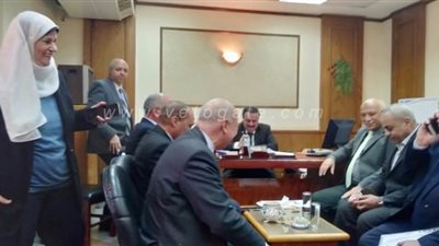 رئيس الضرائب: تخصيص أكثر من مكان لتلقي الإقرارات الضريبية تجنبا للتكدس والازدحام