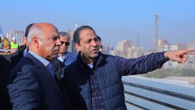 وزير النقل يتفقد المرحلة الرابعة من الخط الثالث للمترو| صور