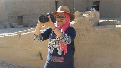 زوج صحفية المعادي ينفي مرضها بالاكتئاب: فيه شبهة جنائية