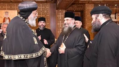 البابا تواضروس يلتقي وفد أساقفة الكنيسة الرومانية