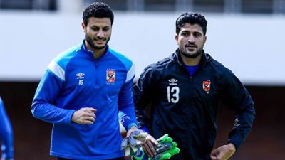 طبيب الأهلي ينفي تجدد آلام الشناوي.. ويؤكد جاهزيته