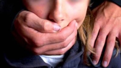 على طريقة ريا وسكينة.. مقتل عامل حاول إقامة علاقة غير شرعية مع 