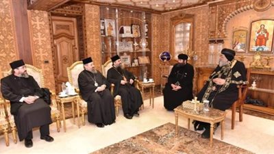 وفد الكنيسة الرومانية يزور دير البراموس