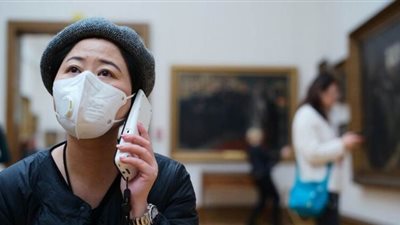 الأطباء يعرضون صور رئتي مصاب بفيروس كورونا