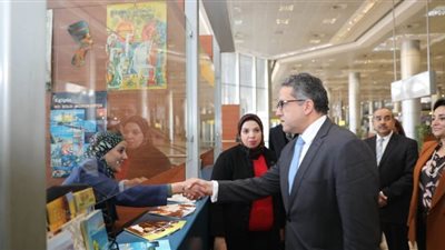 تفاصيل إقامة متحفين للآثار داخل مطار القاهرة