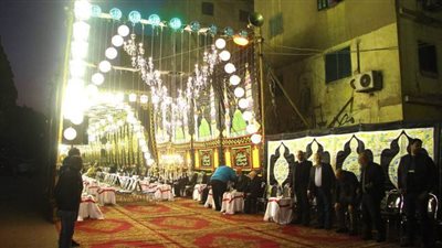 بدء عزاء نجل مذيعة قناة النهار مروة ميمي | فيديو وصور