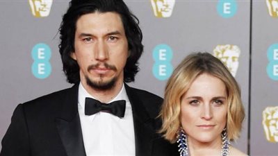 آدم درايفر وزوجته جوان تاكر يتألقان في حفل جوائز بافتا | صور