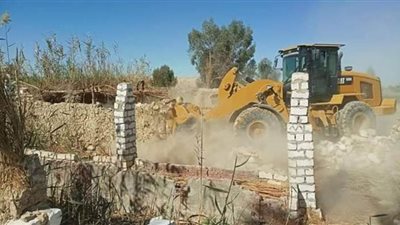 استرداد 35 فدانا بالوادي الجديد في أول أيام الموجة الـ 15 لاسترداد أملاك الدولة