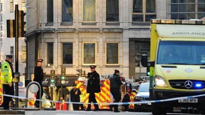 الشرطة البريطانية تنفذ مداهمات أمنية على خلفية حادث الطعن بلندن