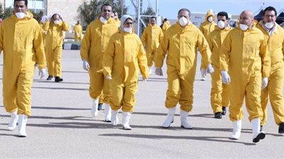 وزيرة الصحة تراجع الإجراءات الوقائية لاستقبال المصريين القادمين من الصين | صور