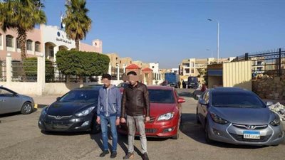 سقوط منتحل صفة طيار مدنى وآخر لسرقة السيارات بالشروق