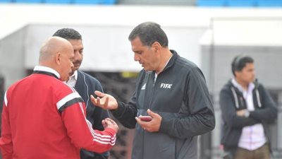 تفاصيل تطبيق الـVAR في ودية سيراميكا كليوباترا وبلدية المحلة  | صور