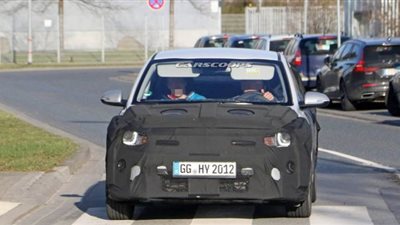 كيا تحذو حذو بي ام دبليو وأودي في الشبك الأمامي الكبير