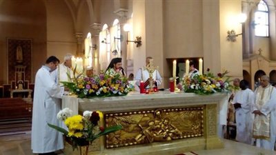 الأنبا باخوم يشارك في احتفال تقديم راهباتي الراعي الصالح