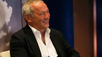 سميح ساويرس وأحمد نظيف أول الحضور في عزاء خالد بشارة بكنيسة العذراء بالزمالك