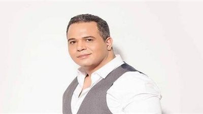 مصطفى درويش يبدأ تصوير 