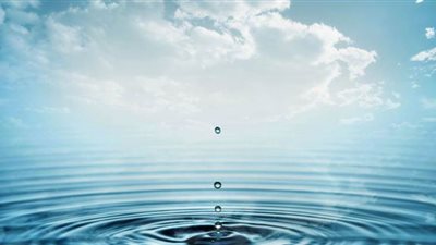 علماء يدرسون إمكانية استخلاص مياه للشرب من الهواء