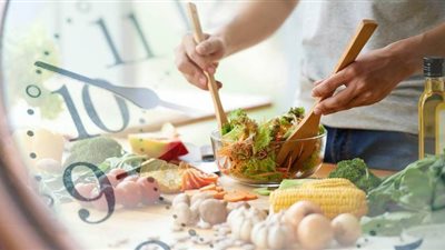 دراسة: الأكل في نهاية الأسبوع مرتبط بارتفاع مؤشر كتلة الجسم