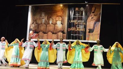 فرقة أسوان تقدم عرضين بوادي النطرون ودمنهور