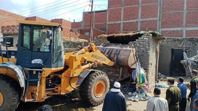 اليوم الثانى الموجة الـ15.. استعادة 3622 مترا من أملاك الدولة بالشرقية (صور)