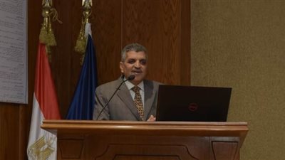 قناة السويس تتخذ الاحتياطات بشأن 