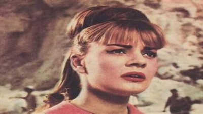 فنانات بدرجة محاربات.. نادية لطفي تتطوع في حرب أكتوبر.. تحية كاريوكا تُهرب أسلحة للجنود.. وفاتن حمامة ضمن القائمة (صور)