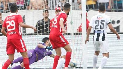 التعادل 1/1 يحسم موقعة النجم الساحلي ضد الصفاقسي بالدوري التونسي