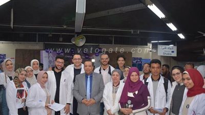 100 متطوع يحاربون ختان الإناث بـ