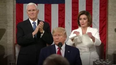 بيلوسي وترامب.. خلافات سياسية مفيدة للأمن القومى| فيديو