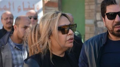 انهيار ابنة ماجدة الصباحي بعد دفن نادية لطفي: 