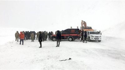 ارتفاع ضحايا الانهيار الثلجي جنوب شرق تركيا إلى 33 قتيلا