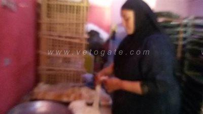 اتولدت والعجين في يدي.. أشهر خبازة بقنا تروي حكايتها وسر شهرتها بـ