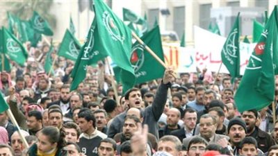 باحث: الإسلام السياسي يعيش على الشعارات واختراقه سهل للغاية