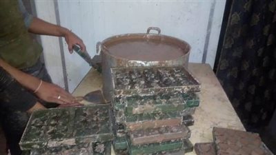 ضبط 10 أطنان شيكولاتة مجهولة المصدر بالقليوبية