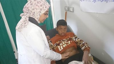 جامعة جنوب الوادي تنظم قافلة طبية بدشنا | صور