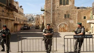 تزامنا مع صفة القرن.. الفلسطينيون يستعدون لإحياء الذكرى الـ 26 لمجزرة الحرم الإبراهيمي