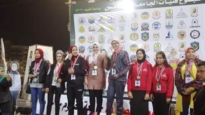 جامعة القاهرة تفوز بالدرع العام في أسبوع فتيات الجامعات 