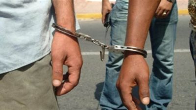 سقوط عامل وصاحب مغسلة أثناء سرقتهما سيارة بمدينة نصر