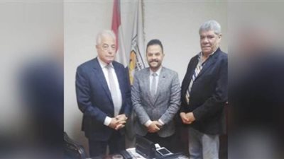 خالد فودة يتابع استعدادات مهرجان مهرجان شرم الشيخ للمسرح الشبابي