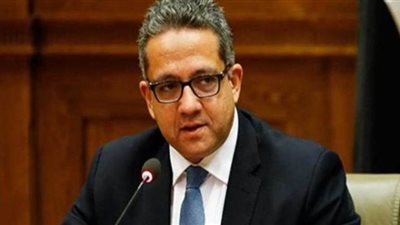 كواليس تشكيل اللجنة العليا للحج والعمرة الجديدة بوزارة السياحة