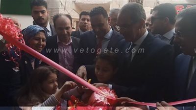 وزير الاتصالات ومحافظ الدقهلية يفتتحان مكتبي بريد