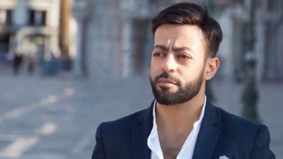  نشاط فني مكثف لتامر عاشور في عيد الحب