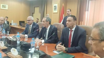 جامعة المنصورة تبحث التعاون مع 