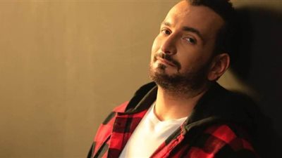 أيمن صابر يستعد لطرح 