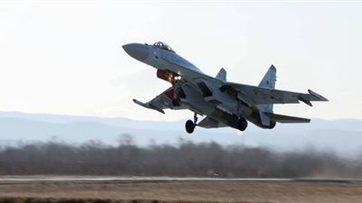 الدفاع الروسية تفجر مفاجأة: أنقذنا طائرة على متنها 172 راكبا من القصف الإسرائيلي على دمشق