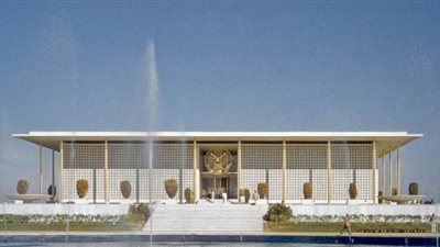 شاب ينتهك عرض طفلة بحرم السفارة الأمريكية في نيودلهي